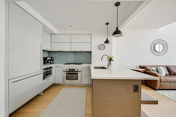 Sold by Compass | media 5