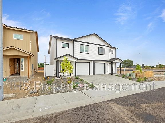 4th image of 4732 W Quinault Ave