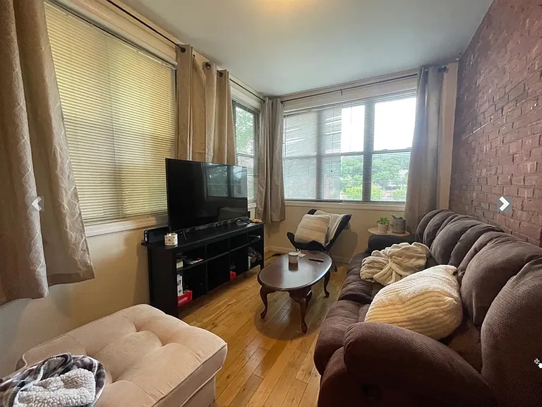 191 Winthrop Rd #2A — Photo 10