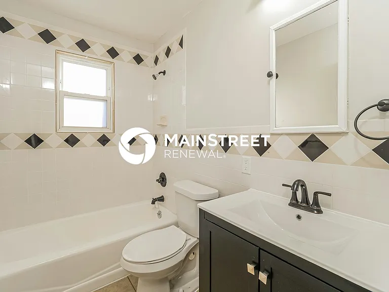 Main Bathroom