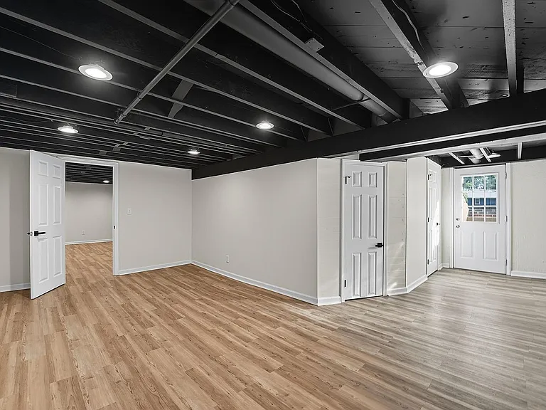 3605 SW Pryor Rd — Photo 13