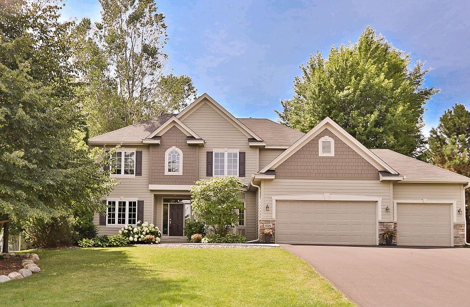 1st image of 8394 Emerald Ln