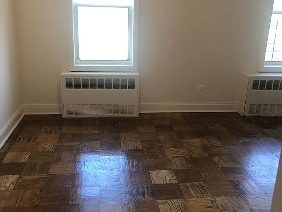 5th image of 655 Tysens Ln