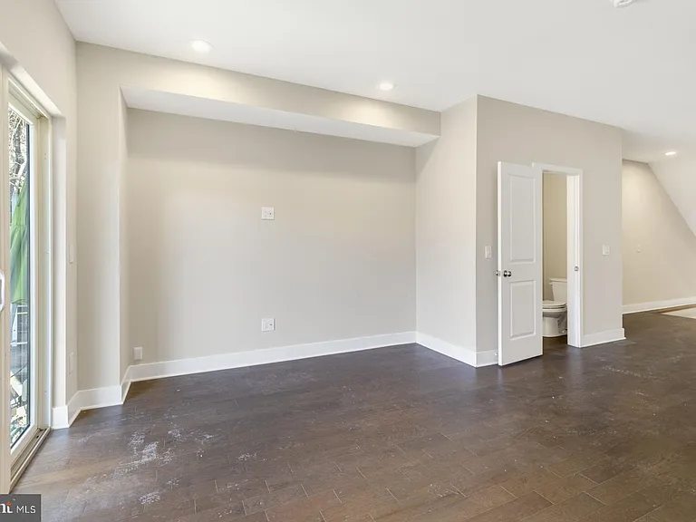 1250 N 25th St #A — Photo 16