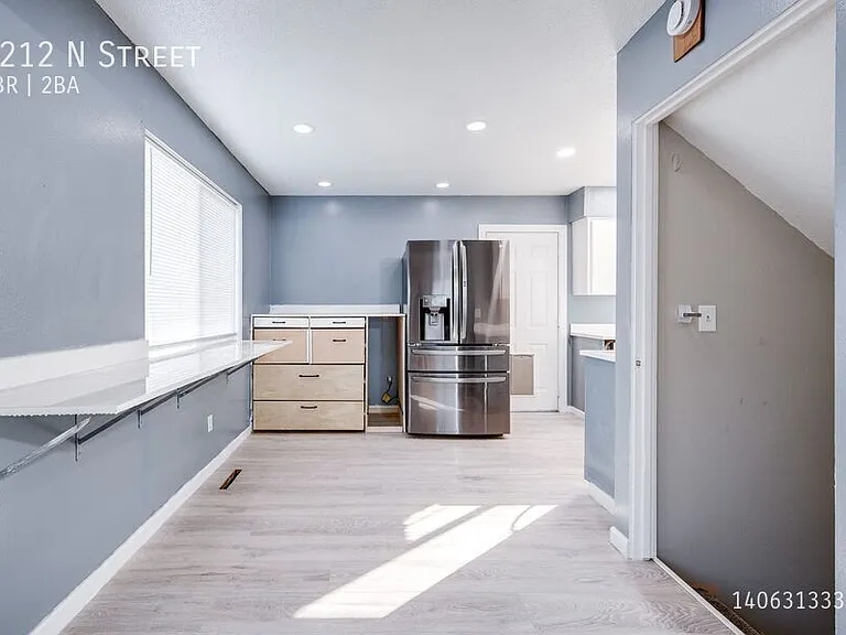 1212 N St — Photo 9