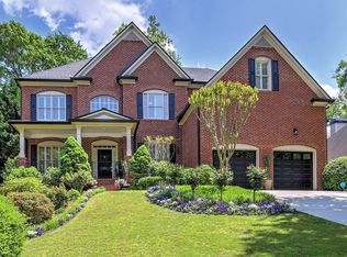3163 Windsor Lake Dr, Atlanta, GA 30319