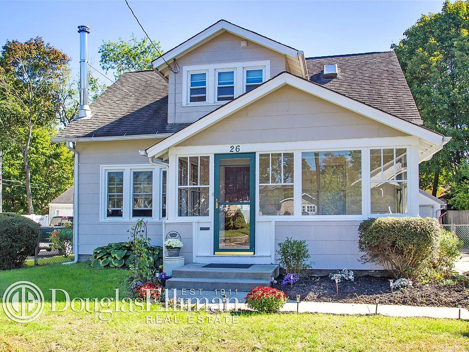 1st image of 26 Doris Ave