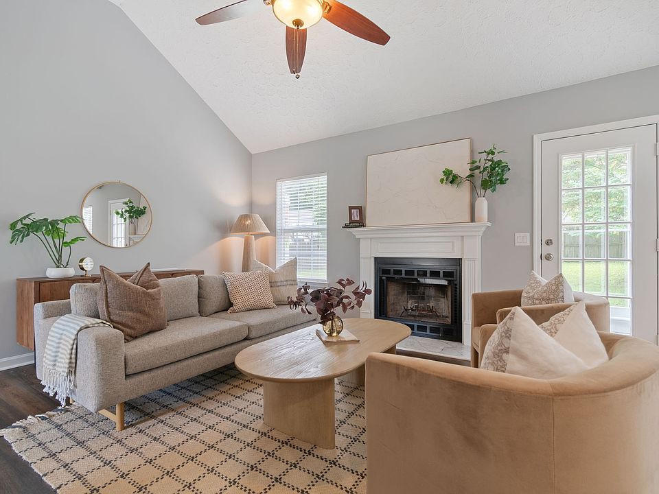 1st image of 908 Celeste Ct