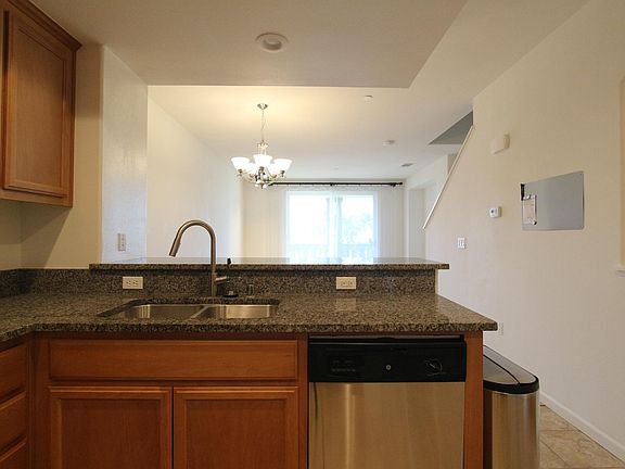 4th image of 774 Luna Park Dr