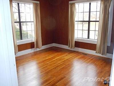 4th image of 232 N 14th St