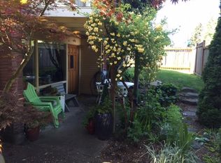 8623 20th Ave NE APT 5, Seattle, WA 98115