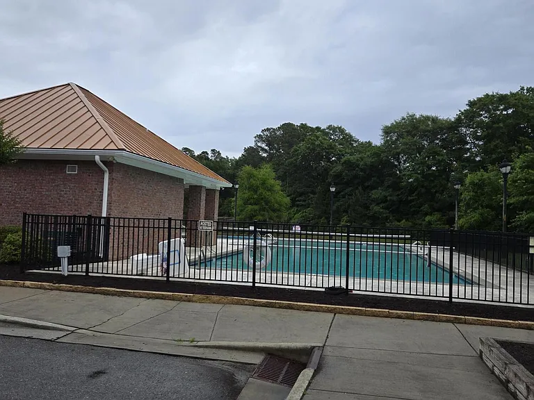 8133 Porters Crossing Way — Photo 18