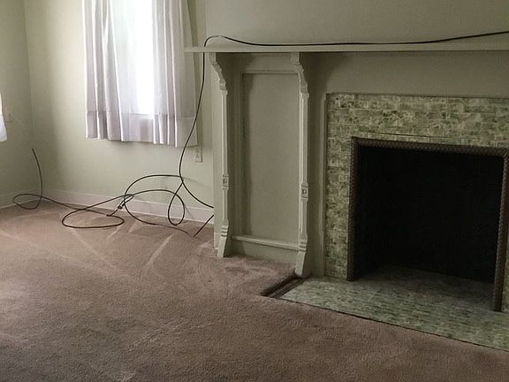 5th image of 303 Harrisburg Pike APT 5
