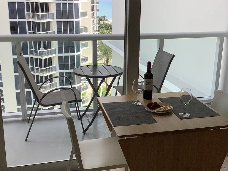 19201 Collins Ave #1017 — Photo 16