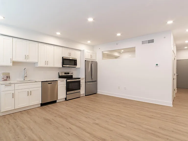 1201 W Girard Ave — Photo 70