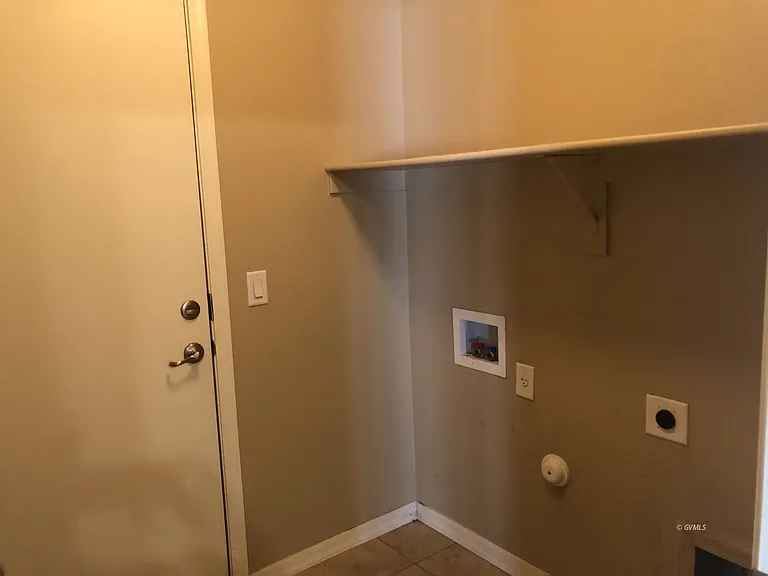 1294 S Kelson Pl — Photo 12