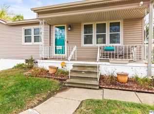 4965 Fort St, Omaha, NE 68104