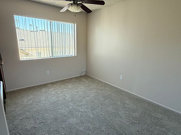 4th image of 4746 W Point Loma Blvd #9