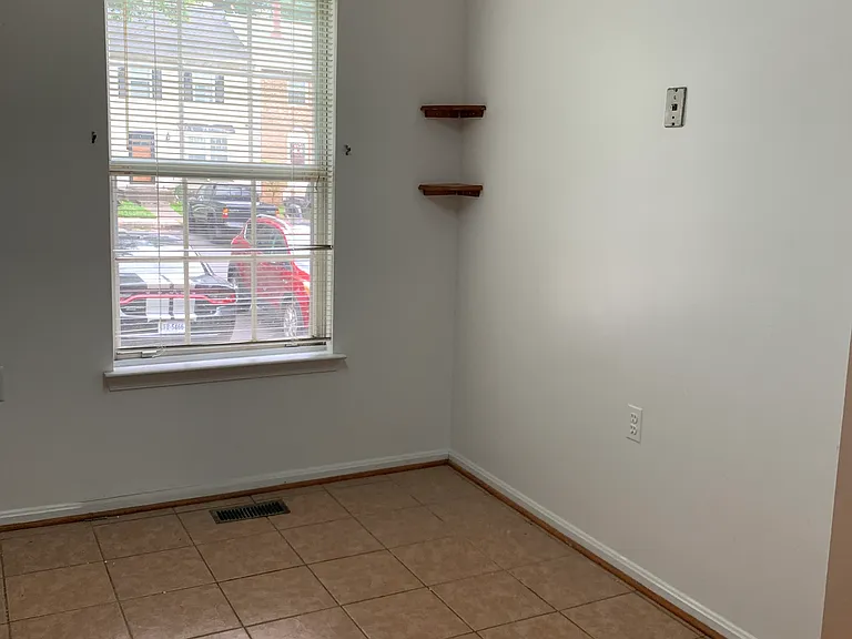 10226 Quiet Pond Ter — Photo 10