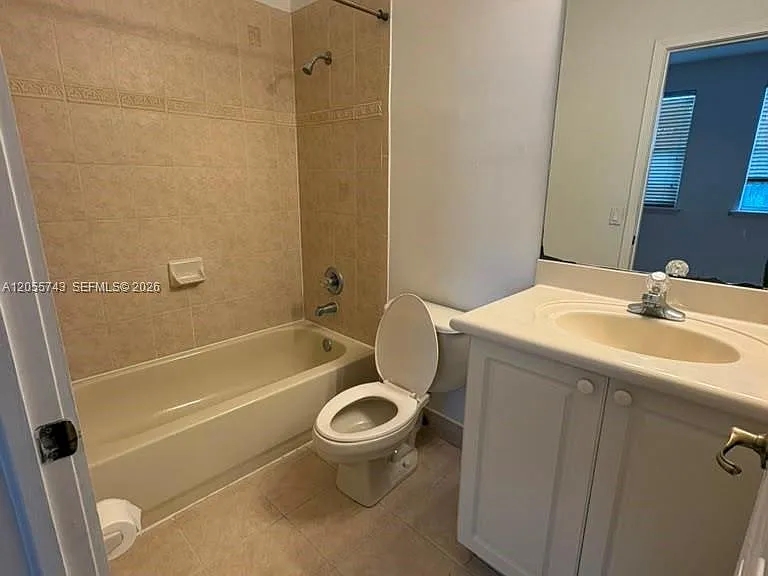 5420 NW 107th Ave #301 — Photo 16