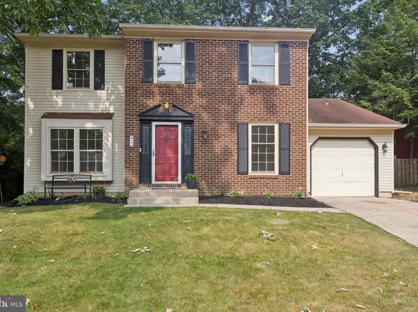 12 Shadow Oak Ct, Mount Laurel, NJ 08054
