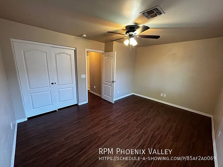 Bell Villas Apartments — Photo 20
