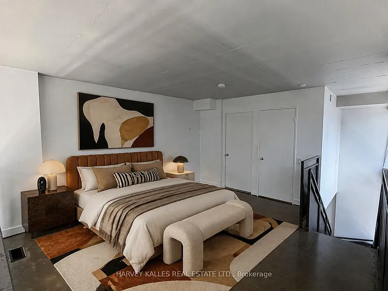 36 Charlotte St #704 — Photo 4