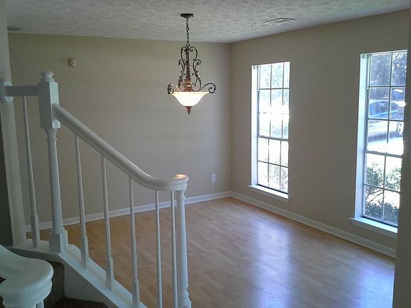 3rd image of 3200 Trotters Walk Cir