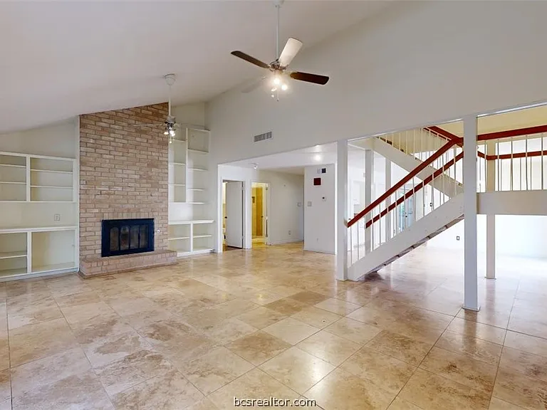 3004 Gleneagles Ct — Photo 4
