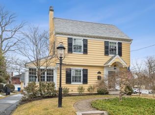 40 Georgian Rd, Morristown, NJ 07960