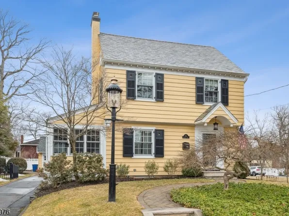 40 Georgian Rd, Morristown Town, NJ 07960