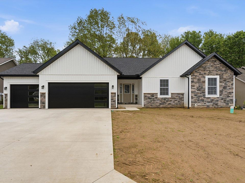 1st image of 53784 Terre Verde Hills Ct