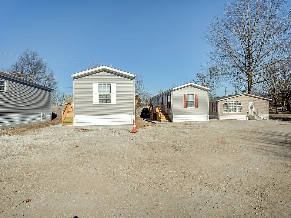 205 N North St #2