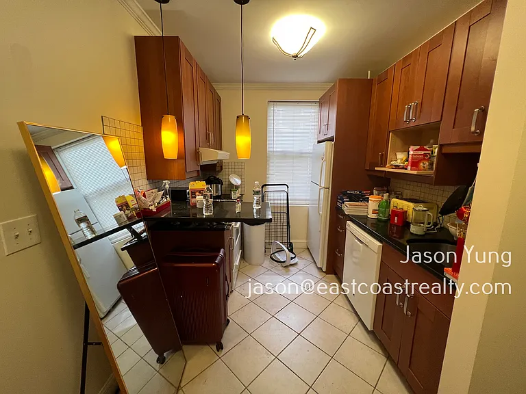 31 Queensberry St #259 — Photo 12