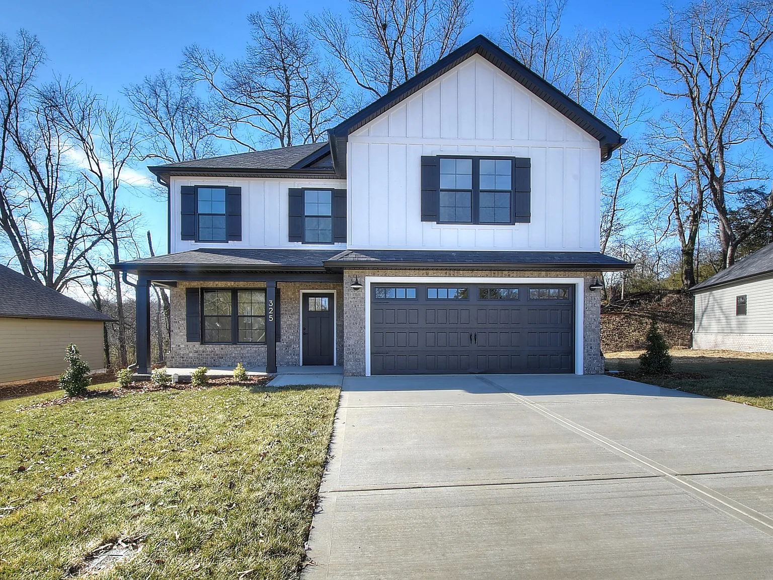3 bed, 2.5 bath, 2241 sqft, $3,100 — Photo 1