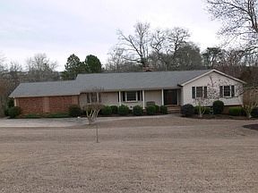 2nd image of 109 Riveredge Dr