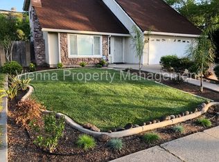 2437 Pinnacles Dr, Rocklin, CA 95677
