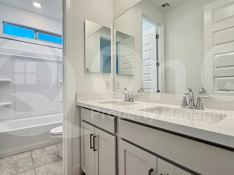 14255 W Alameda Rd — Photo 21