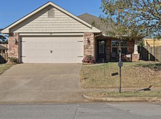 349 Dovington Dr, Huntsville, AL 35806