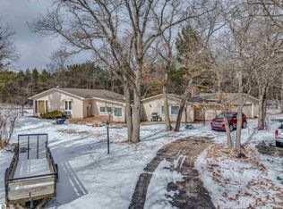 1701 E Us Highway 23, East Tawas, MI 48730