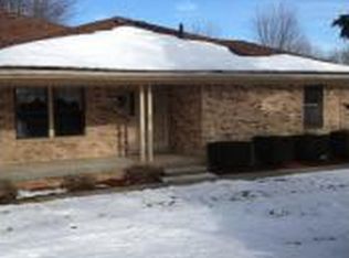 33516 Meldrum St, Chesterfield, MI 48047