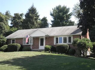 6688 Tollgate Rd, Zionsville, PA 18092