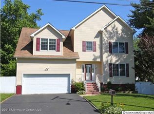 22 Olive St, Neptune, NJ 07753