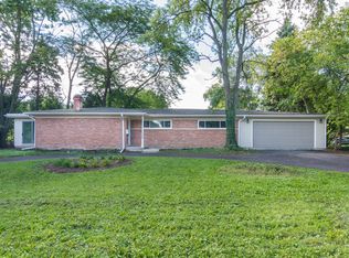 225 W Center Ave, Lake Bluff, IL 60044