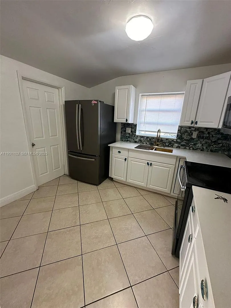 740 NW 178th Terrace, Miami Gardens, FL 33169 — Photo 2