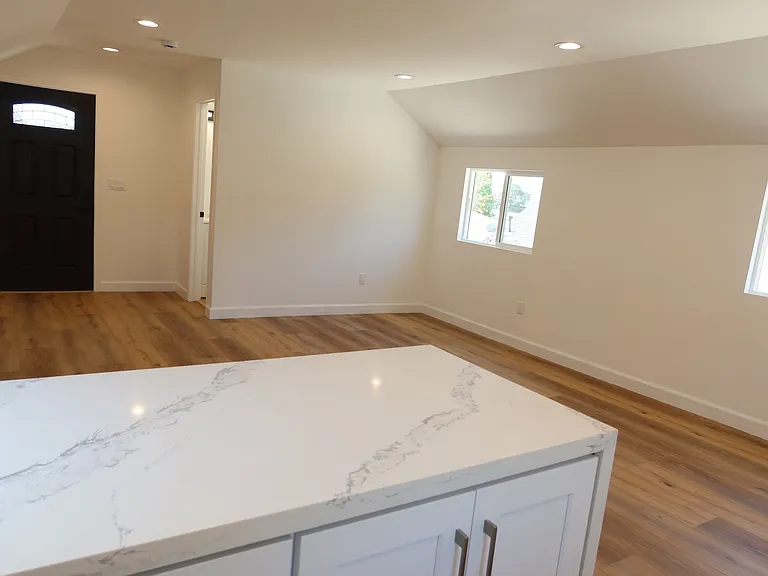 3113 Prospect Ave — Photo 37