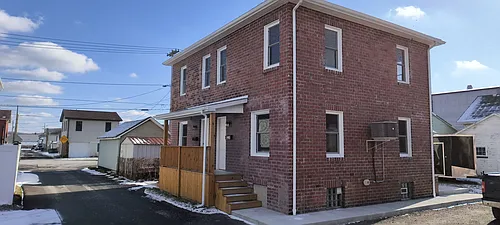 304 Park Ave #A Photo 1