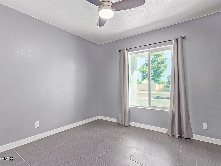 3210 N Jay St — Photo 26
