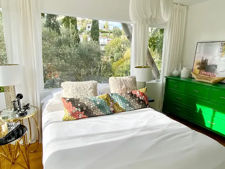 2071 Paramount Dr — Photo 4