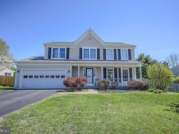 2nd image of 14719 Stratford Dr